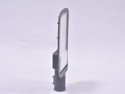 Slim Design Outdoor Waterproof 50W 100W 150W 200W LED Street LightImage2