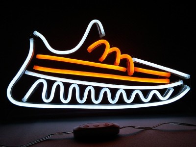 led neon shoes signImage4